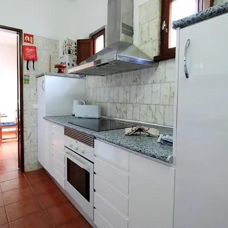 Вилла Traditional With Pool By Homing *