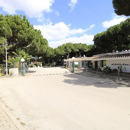 Traditional With Pool By Homing Вилла Албуфейра